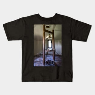 Penrhyn Castle-Ice house Kids T-Shirt